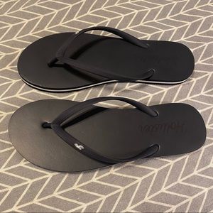 Hollister Flip Flips, Size 9
